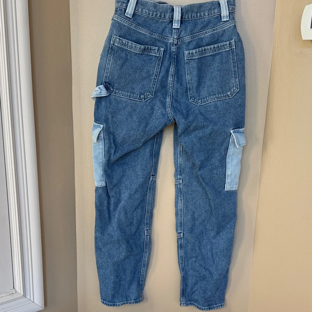 Women’s Blue Denim Cargo Jeans size 24 like new - Picture 3 of 5